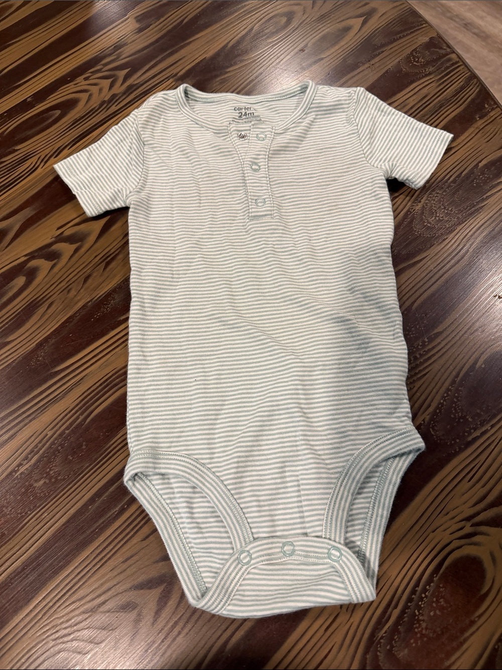 Carter’s bodysuits - Picture 3 of 6